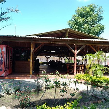 Hotel Parador Tropical Cartagena Екстер'єр фото