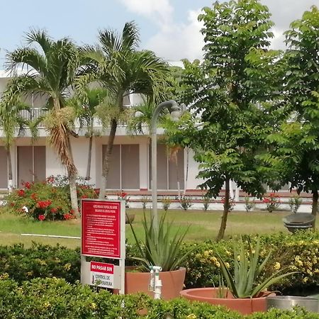Hotel Parador Tropical Cartagena Екстер'єр фото